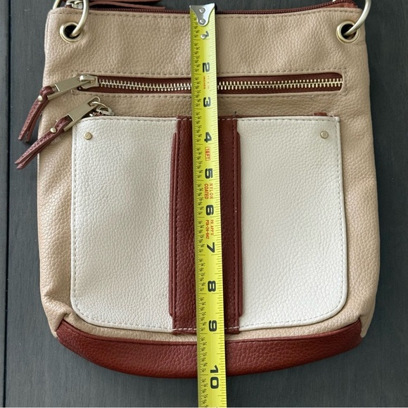Time And True Crossbody Bag Tan/Beige/Brown Purse - Picture 8 of 9